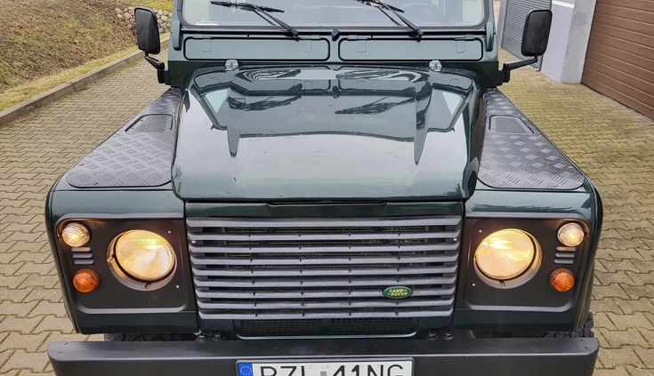 Land Rover Defender cena 79990 przebieg: 212400, rok produkcji 2000 z Złotów małe 529